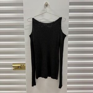Made in Italy Black Cold Shoulder Ribbed Knit Sweater Top Small 33/25641